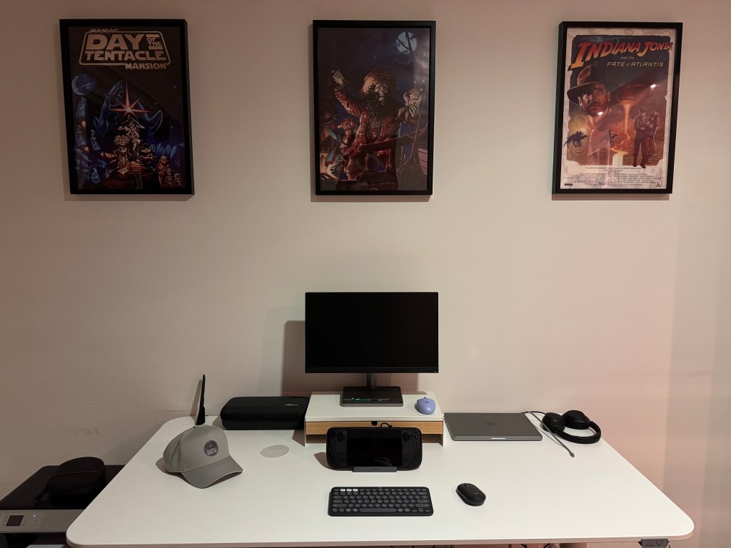 Logitech Pebble 2 Combo Keyboard and Mouse docked with Steam Deck OLED on desk